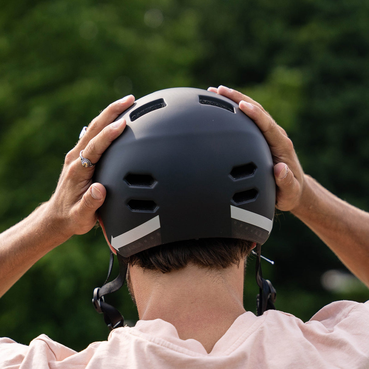 Windgoo H1 smart helmet