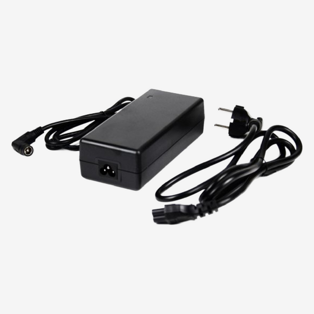 Acculader E-bike 42V 2A XLR 3-polig